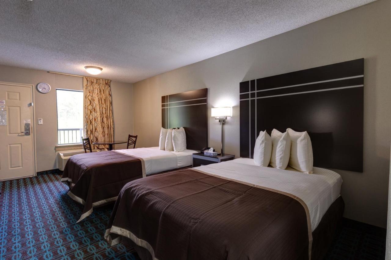Deluxe Inn - Fayetteville I-95 المظهر الخارجي الصورة