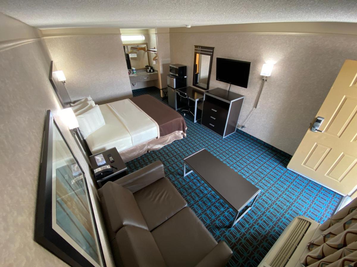 Deluxe Inn - Fayetteville I-95 المظهر الخارجي الصورة