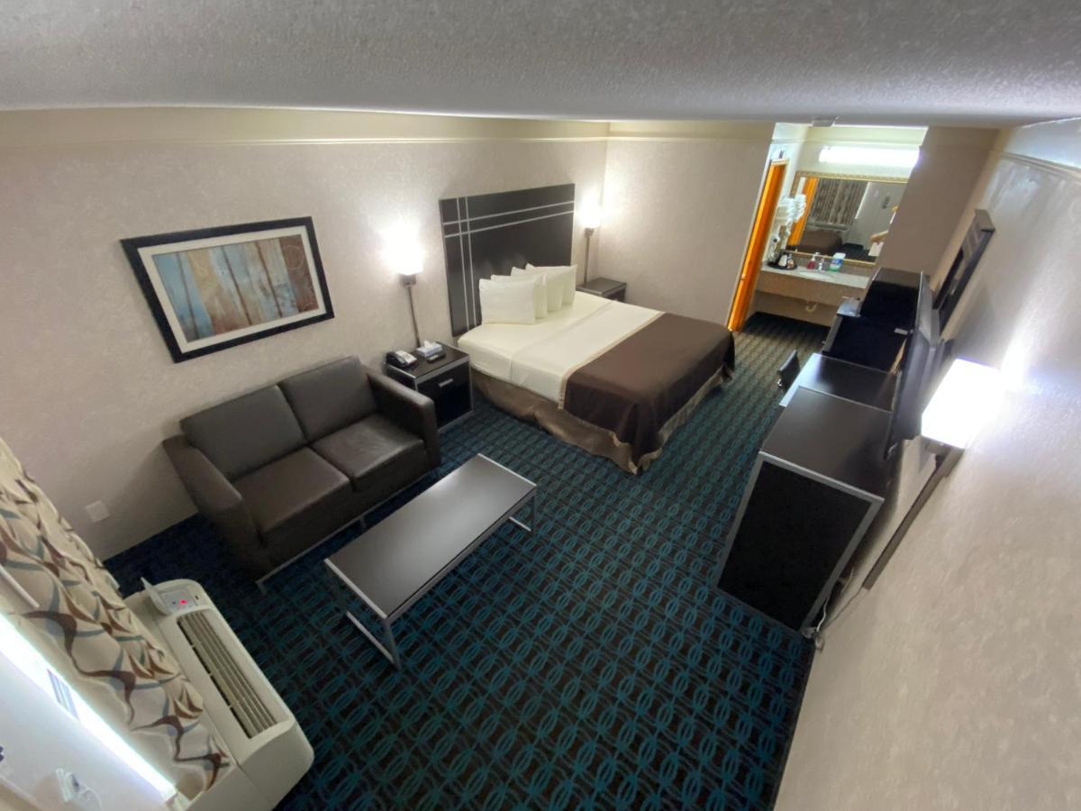 Deluxe Inn - Fayetteville I-95 المظهر الخارجي الصورة