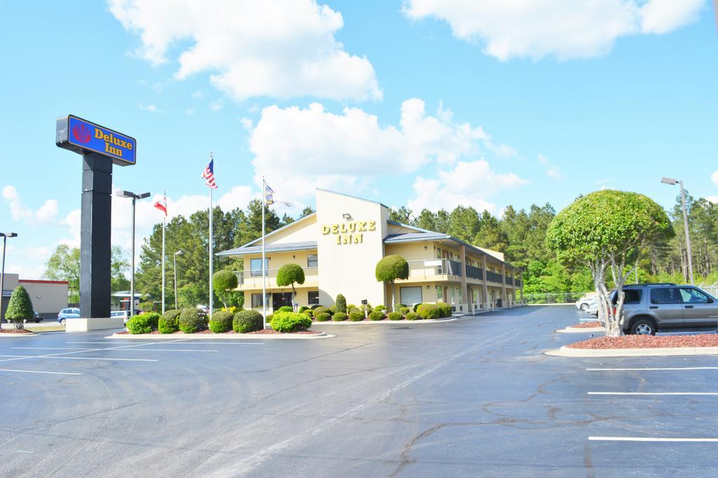 Deluxe Inn - Fayetteville I-95 المظهر الخارجي الصورة